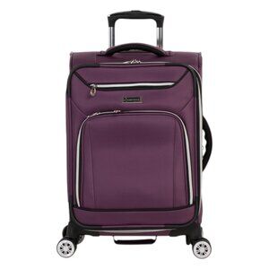 LONDON FOG 20in Coventry Softside Carry-on Spinner